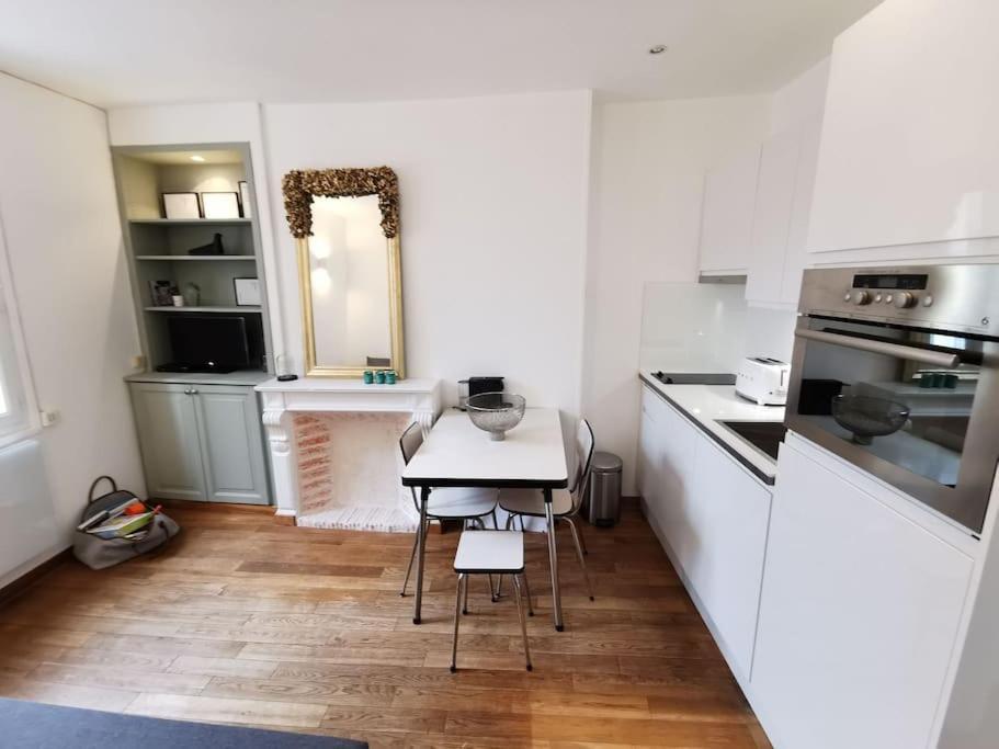 2 pièces au cœur de trouville / rue des bains Extérieur photo